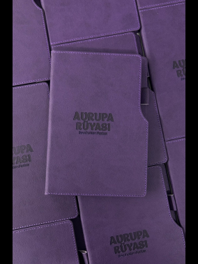 14,5 x 21 cm Termo Deri PU Sert Kapaklı Tarihsiz Defter, 224 Sayfa, 80 gr Ivory Krem Çizgili İç Kağıt, Kenar Boyalı, Kalem Tutuculu