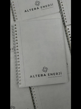 20 x 28 cm Spiralli Termo PU Sert Kapaklı Tarihsiz Defter, 240 Sayfa, 80 gr Ivory Krem Kareli İç Kağıt