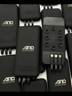 10000 mah Led Güç Göstergeli Dahili Kablolu Vantuzlu Işıklı Wireless powerbank