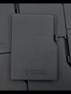 14,5 x 21 cm Termo PU Sert Kapaklı Tarihsiz Defter 160 Sayfa 70 gr Krem İç Kağıt Çizgili Renkli Kenarlı Kalem Tutuculu