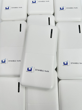 10.000 mAh Kompakt Gövde Çift USB Powerbank