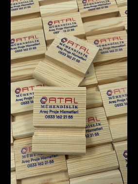 Ahşap Telefon Tutucu