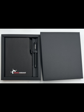 14,5 x 21 cm Termo Deri PU Sert Kapaklı Tarihsiz Defter, 224 Sayfa, 80 gr Ivory Krem Çizgili İç Kağıt, Kenar Boyalı, Kalem Tutuculu