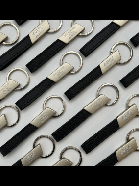 Çift Taraflı Metal Anahtarlık