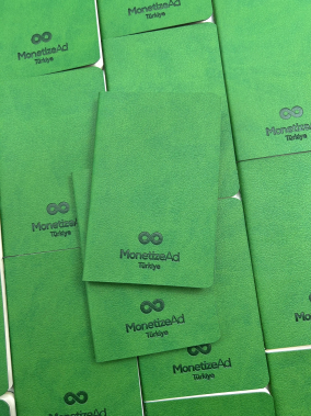 9 x 14 cm Yumuşak Termo Deri Kapaklı Cep Boy Tarihsiz Defter 80 Sayfa 80 gr Ivory Krem Çizgili