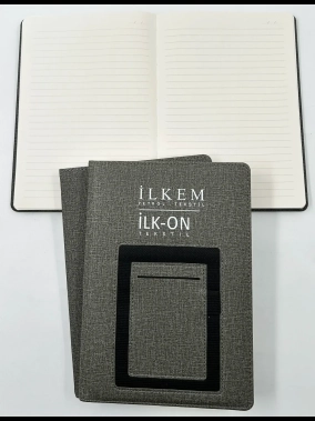 15 x 21 cm Termo PU Sert Kapaklı Tarihsiz Defter, 224 Sayfa, 70 gr Ivory Krem Çizgili İç Kağıt, Kart ve Telefon Bölmeli, Kalem Tutuculu