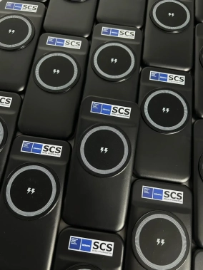 10.000 mAh MagSafe 15W Kablosuz, 22.5W Hızlı Şarj ve Dahili Kablolu Powerbank