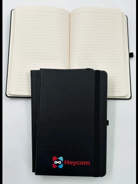 13 x 21 cm Termo PU Sert Kapaklı Tarihsiz EKONOMİK Defter, 160 Sayfa, 60 gr Holmen Krem Çizgili İç Kağıt, Esnek Kapak Lastikli, Kalem Tutuculu