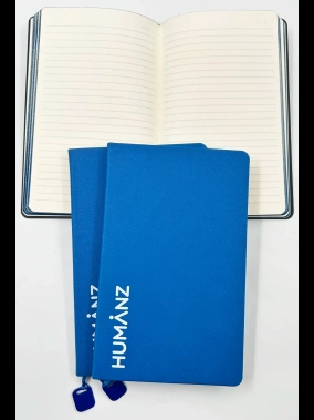 13 x 21 cm Termo PU Yumuşak Kapaklı Tarihsiz Defter 160 Sayfa 70 gr Krem Çizgili İç Kağıt Renkli Kenar Metal Renkli Tokalı Karton Kılıflı