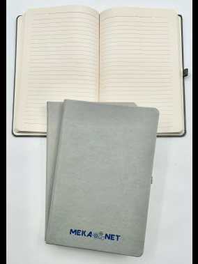 13 x 21 cm Termo PU Sert Kapaklı Tarihsiz EKONOMİK Defter, 160 Sayfa, 60 gr Holmen Krem Çizgili İç Kağıt, Esnek Kapak Lastikli, Kalem Tutuculu