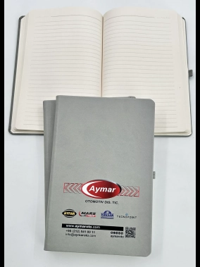 13 x 21 cm Termo PU Sert Kapaklı Tarihsiz EKONOMİK Defter, 160 Sayfa, 60 gr Holmen Krem Çizgili İç Kağıt, Esnek Kapak Lastikli, Kalem Tutuculu
