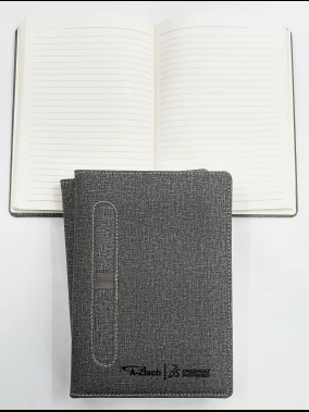 15 x 21 cm Termo PU Sert Kapaklı Tarihsiz Defter, 224 Sayfa, 70gr. Ivory Krem Çizgili İç Kağıt, Kalem Tutuculu, Esnek Lastikli