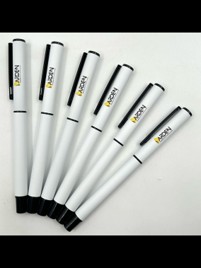 Kapaklı Metal Roller Kalem Süper Jel Refil