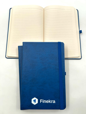 13 x 21 cm Termo PU Sert Kapaklı Tarihsiz EKONOMİK Defter, 160 Sayfa, 60 gr Holmen Krem Çizgili İç Kağıt, Esnek Kapak Lastikli, Kalem Tutuculu