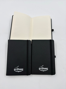 9 x 14 cm Termo PU Sert Kapaklı Cep Boy Tarihsiz Defter 160 Sayfa 60 gr Holmen Krem İç Kağıt Çizgili Lastikli Kalem Tutuculu Ekonomik Model