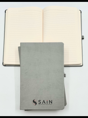 13 x 21 cm Termo PU Sert Kapaklı Tarihsiz EKONOMİK Defter, 160 Sayfa, 60 gr Holmen Krem Çizgili İç Kağıt, Esnek Kapak Lastikli, Kalem Tutuculu