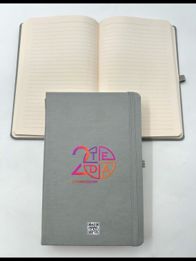 13 x 21 cm Termo PU Sert Kapaklı Tarihsiz EKONOMİK Defter, 160 Sayfa, 60 gr Holmen Krem Çizgili İç Kağıt, Esnek Kapak Lastikli, Kalem Tutuculu