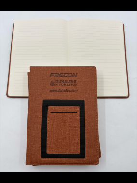 15 x 21 cm Termo PU Sert Kapaklı Tarihsiz Defter, 224 Sayfa, 70 gr Ivory Krem Çizgili İç Kağıt, Kart ve Telefon Bölmeli, Kalem Tutuculu