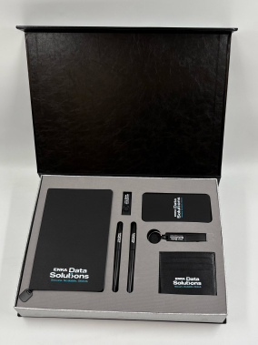 7 Ürünlü Kutulu Hediye Seti