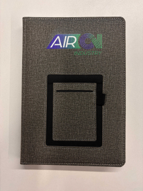 17 x 24 cm Termo Deri Sert Kapaklı Günlük Tarihli Ajanda 336 Sayfa 70 gr Ivory Krem Çizgili İç Kağıt Kart ve Telefon Bölmeli Kalem Tutuculu