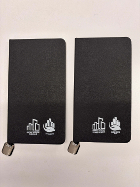 10 x 17 cm Termo PU Yumuşak Kapaklı Tarihsiz Defter, 196 Sayfa, 80 gr Ivory Krem Çizgili İç Kağıt, Renkli Kenarlı, Metal Tokalı, Karton Kılıflı