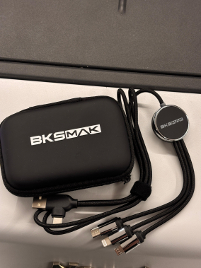 EVA Çantalı Işıklı Logolu 60W Hızlı Şarj Destekli 3’ü 1 Arada Veri Aktarımlı Şarj Kablosu (USB-C, Lightning, Micro USB)