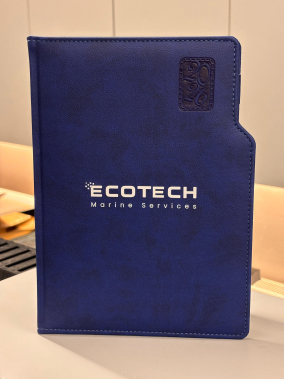 17 x 24 cm Termo Deri Sert Kapaklı Günlük Tarihli Ajanda 336 Sayfa 70 gr Ivory Krem Çizgili İç Kağıt Kalem Tutuculu