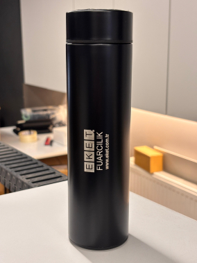 450 ML Isı Derecesi Gösteren Dijital Göstergeli Çelik Termos