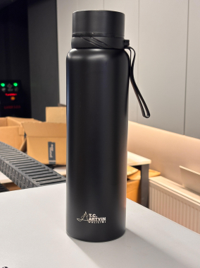 1000 ml Dijital Isı Göstergeli Paslanmaz Çelik Termos