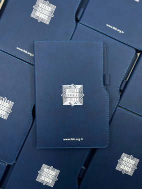 15 x 21 cm Termo Deri Sert Kapaklı Tarihsiz Defter 160 Sayfa 60 gr Holmen Krem İç Kağıt Çizgili Ekonomik Model