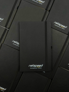 13x21 cm Termo Deri Kapaklı Tarihsiz Defter 160 Sayfa 70 gr Krem Çizgili Elastik Bantlı Kalem Tutuculu