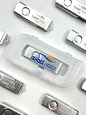 16 GB Döner Metal Başlıklı USB Bellek